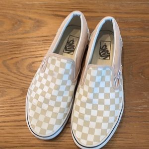 Vans- Vintage Tan Checkboard Slip on Sneakers. US size- Men’s 8.5 Women’s 10